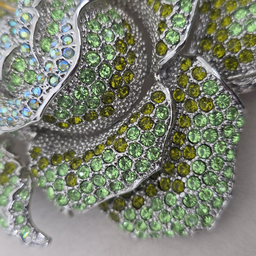 Large Statement Rose Flower Pendant Necklace Stun… - image 7